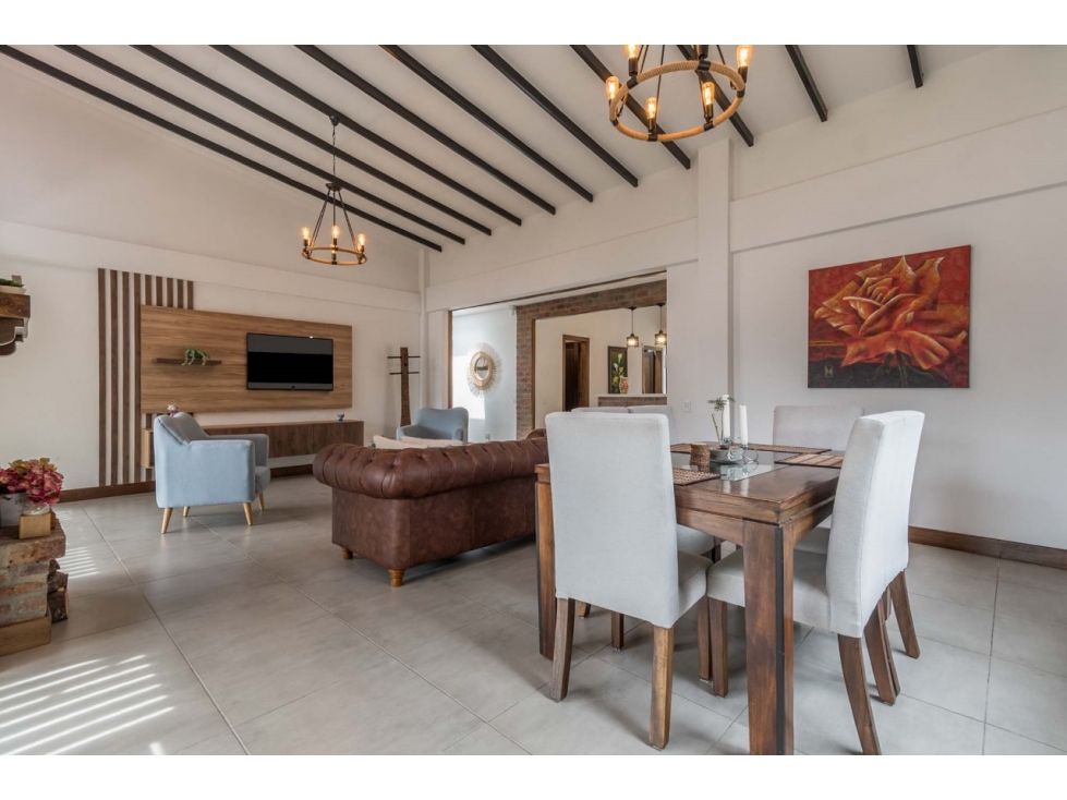 Exclusiva Casa Campestre en Venta en Parcelación en el Retiro — foto 4