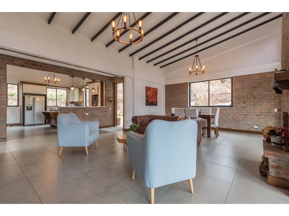 Exclusiva Casa Campestre en Venta en Parcelación en el Retiro — foto 6