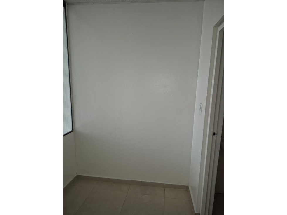 VENTA OFICINA 7 DE AGOSTO-CHAPINERO — foto 2