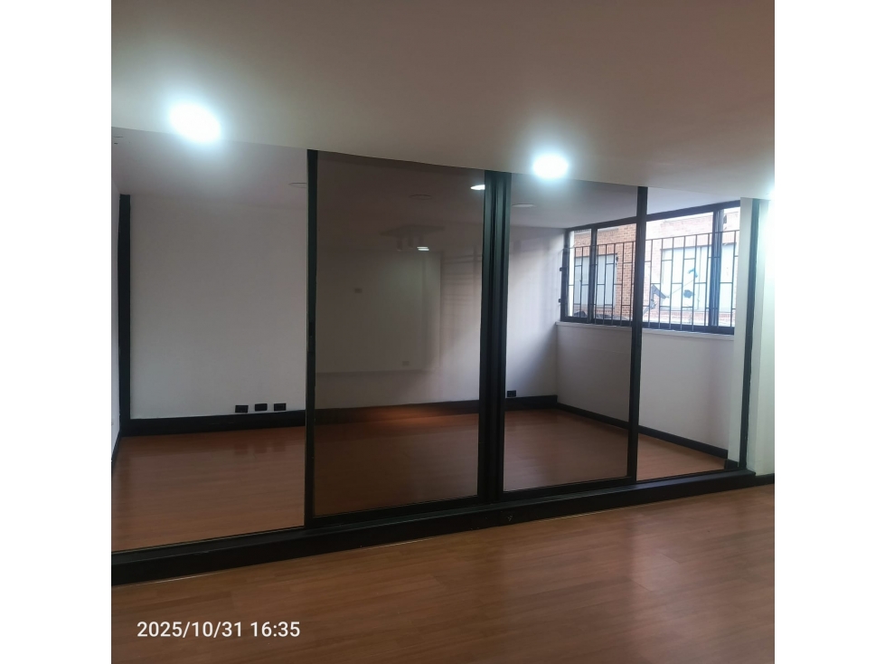 VENTA OFICINA CHICO- USAQUEN — foto 2