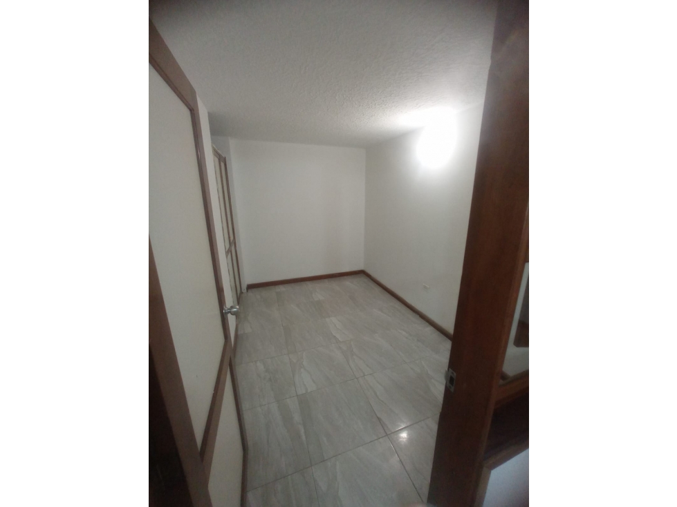 CASA EN VENTA LOS MONJES ENGATIVA — foto 5