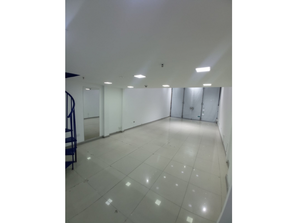 ARRIENDO LOCAL TEUSAQUILLO-GRAN ESTACION — foto 4
