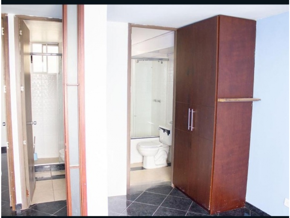 ARRIENDO APARTAMENTO EN ENGATIVA — foto 5