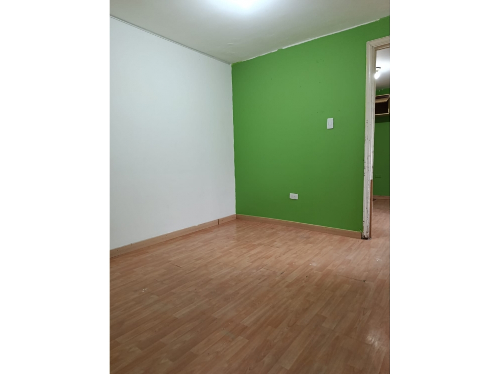 ARRIENDO APARTAMENTO CON TERRAZA VILLAS DE GRANADA-ENGATIVA — foto 5