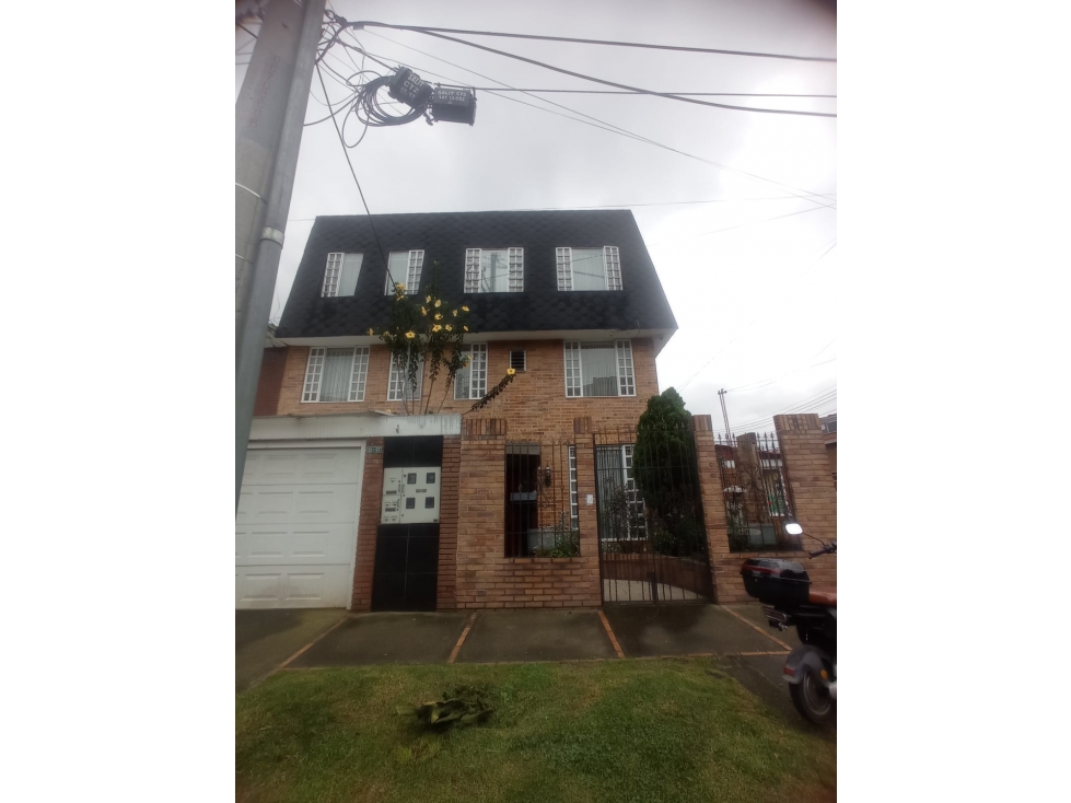 VENTA CASA LA ESMERALDA-TEUSAQUILLO
