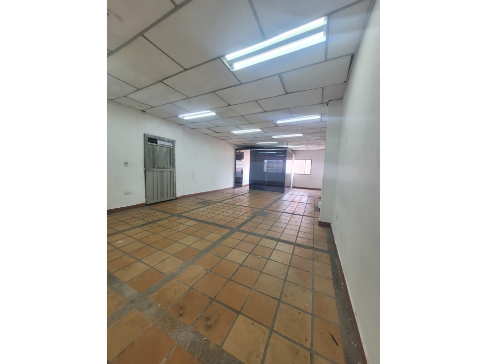 Bodega en arriendo en zona centro de medellin