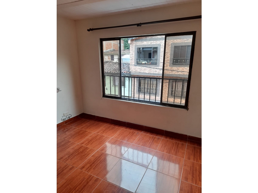 SE RENTA APARTAMENTO EN BELEN LA NUBIA — foto 3