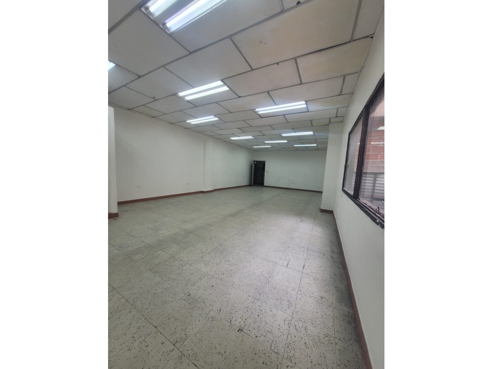 Bodega en arriendo en zona centro de medellin — foto 4