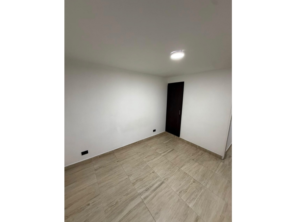 SE VENDE APARTAMENTO EN SAN ANTONIO DE PRADO — foto 4