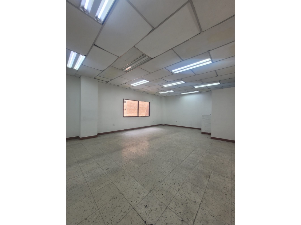 Bodega en arriendo en zona centro de medellin — foto 5