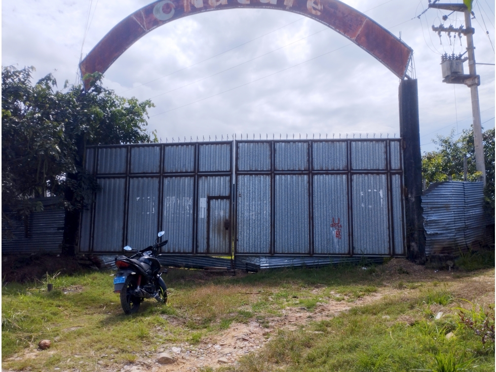 SE VENDE INMUEBLE EX FABRICA DE TRIPLAY EN YURIMAGUAS, LORETO - 1