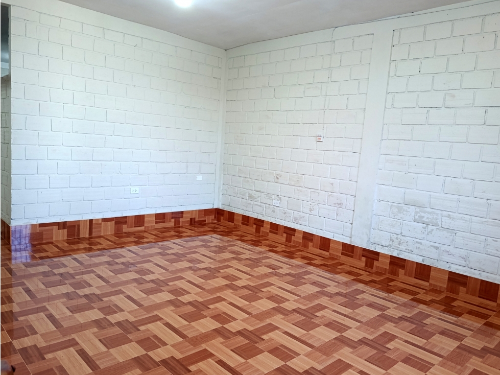 SE VENDE O ALQUILA CASA EN YURIMAGUAS, LORETO - 4