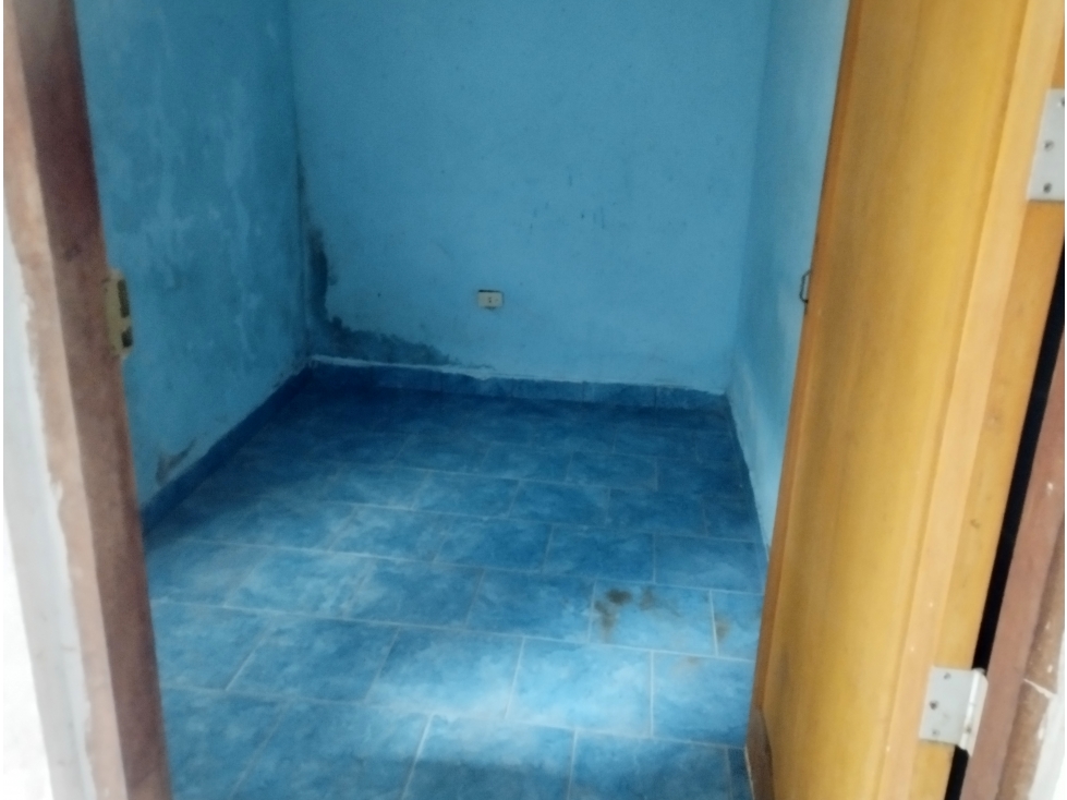 SE VENDE CASA POR OCASIÓN EN YURIMAGUAS, LORETO - 6