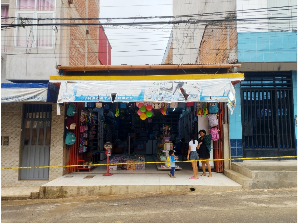 SE VENDE LOCAL COMERCIAL EN PLENO CENTRO DE YURIMAGUAS, LORETO - 2