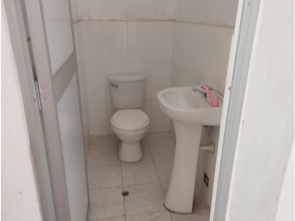 SE ALQUILA LOCAL COMERCIAL EN YURIMAGUAS, LORETO - 6