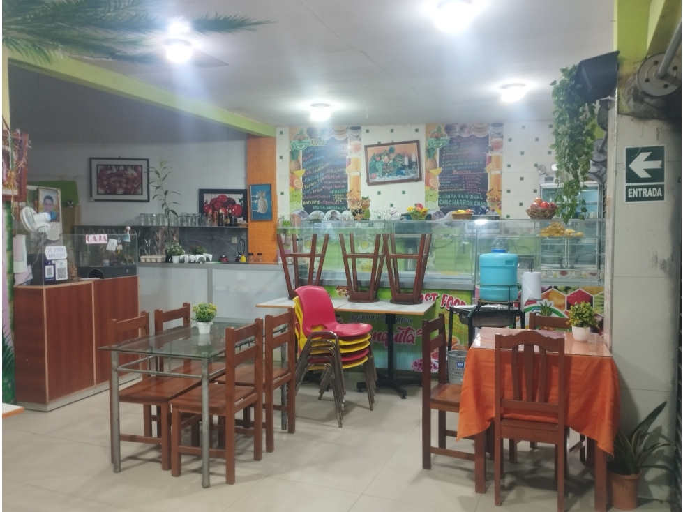 SE VENDE INMUEBLE CON LOCAL Y ALOJAMIENTO EQUIPADOS, EN YURIMAGUAS - 3