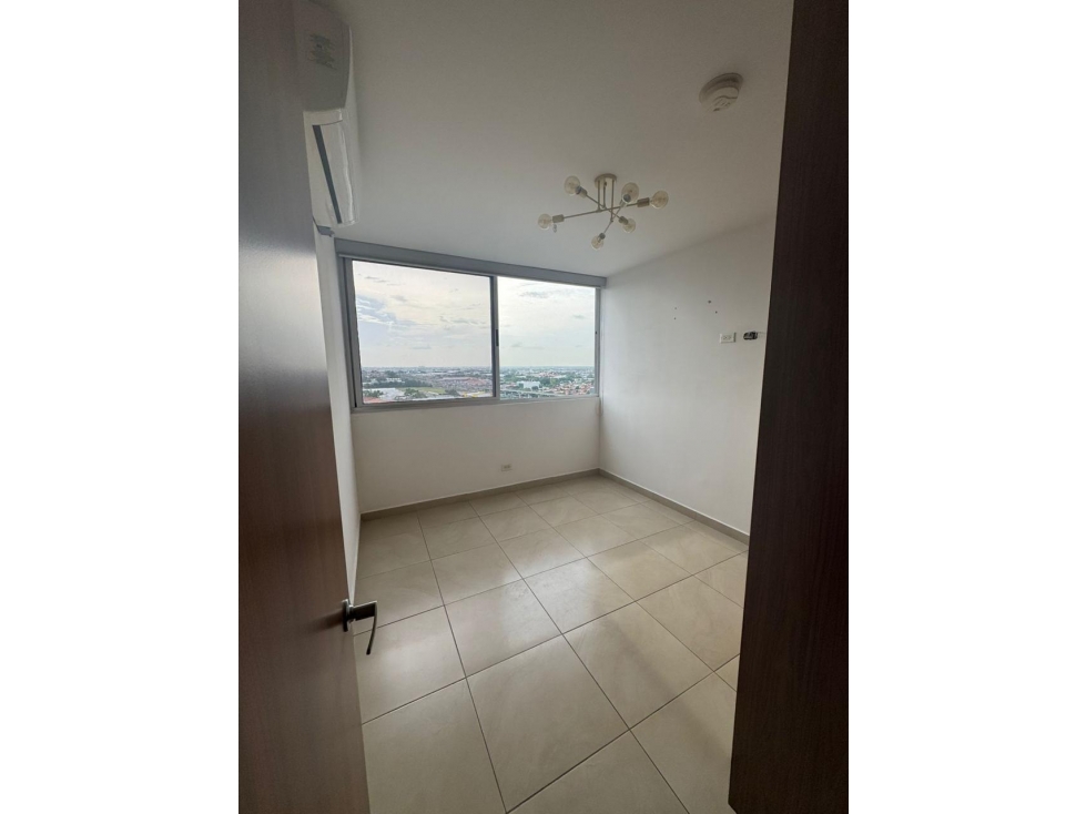 ALQUILER DE APARTAMENTO EN VILLA LUCRE PH PORTOALEGRE — foto 5