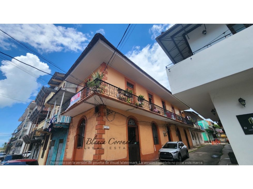 VENDO CASA EN CASCO VIEJO