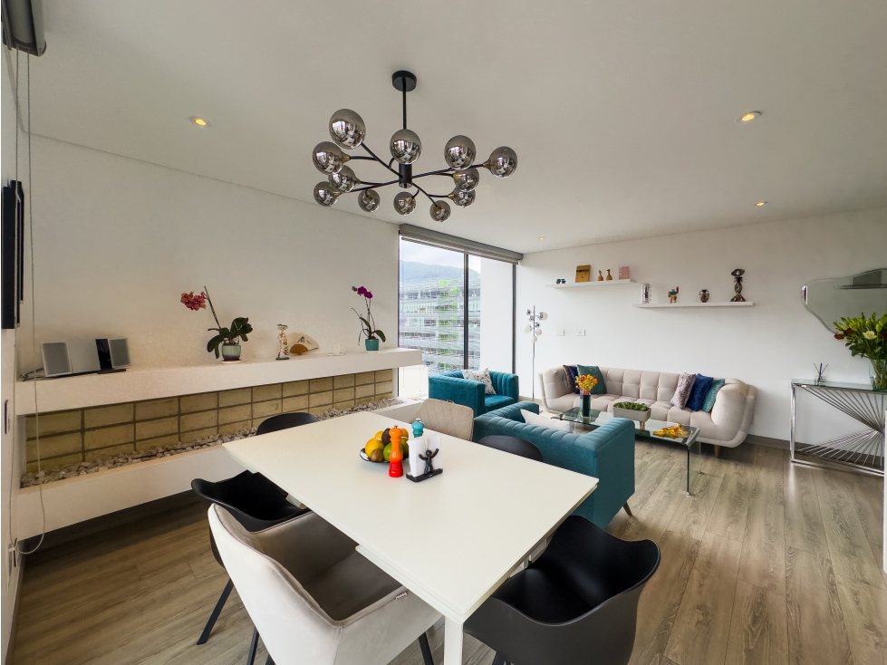 Apartamento con balcón a la venta, en Santa Paula. (Con Aliado) — foto 3