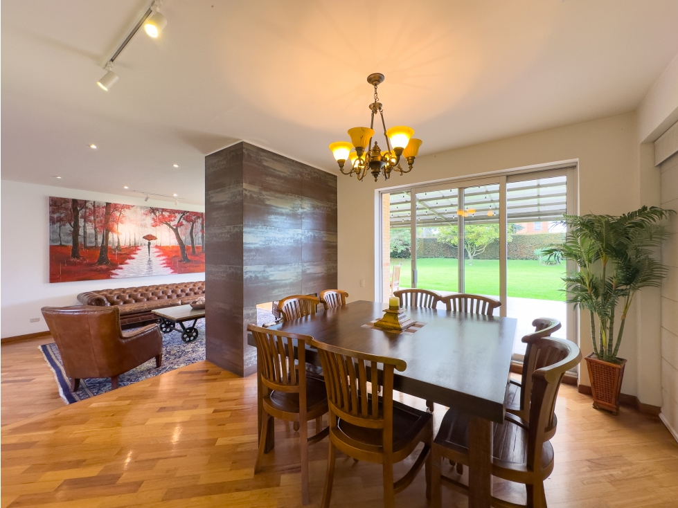Casa con GRAN jardín en venta, San Simón. — foto 2