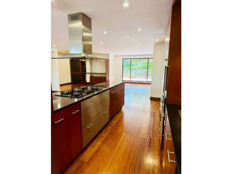INCREIBLE APARTAMENTO CON TERRAZA ENORME FRENTE AL CLUB LOS LAGARTOS