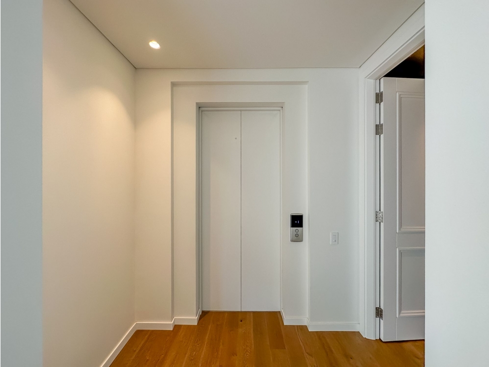 Apartamento con balcón en venta, Chico Oriental. (Club House) — foto 5