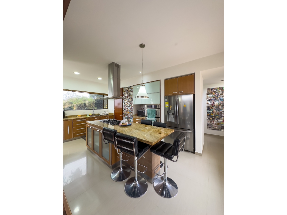 CASA EN VENTA DE 5 HABITACIONES EN YERBABONITA — foto 5