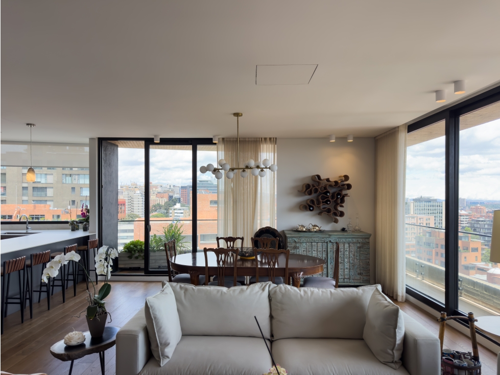 Apartamento con terraza y balcón en venta, El Nogal. — foto 6