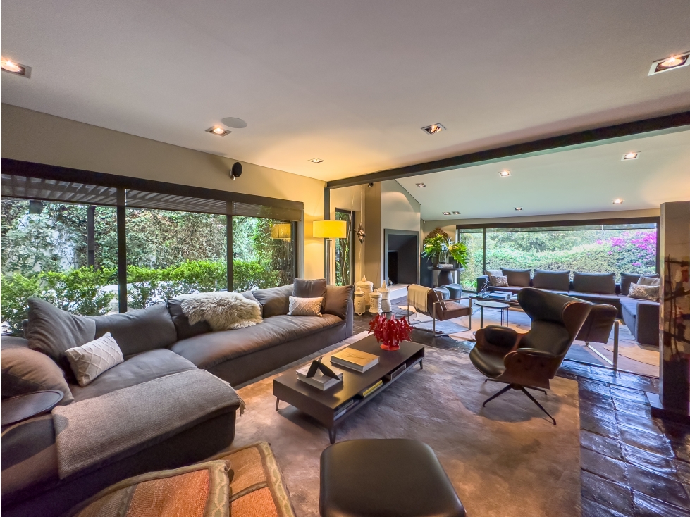 Casa en venta o arriendo en Santa Ana