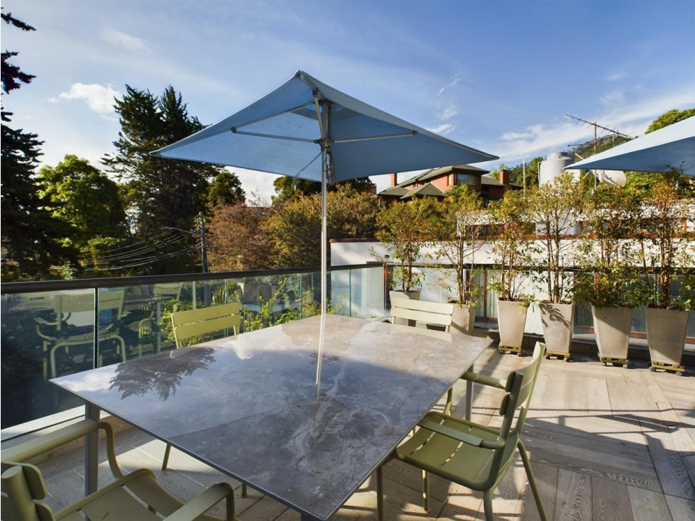 Apartamento con terraza a la venta, en Santa Ana. — foto 6