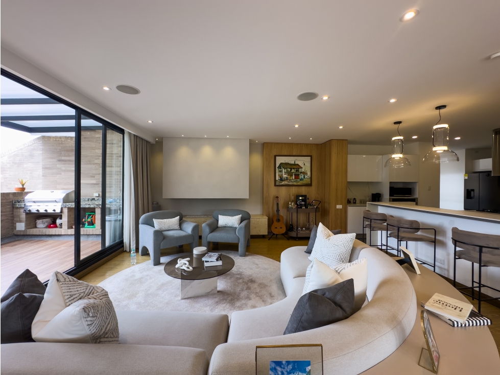 HERMOSO PENTHOUSE EN CERROS DE SUBA
