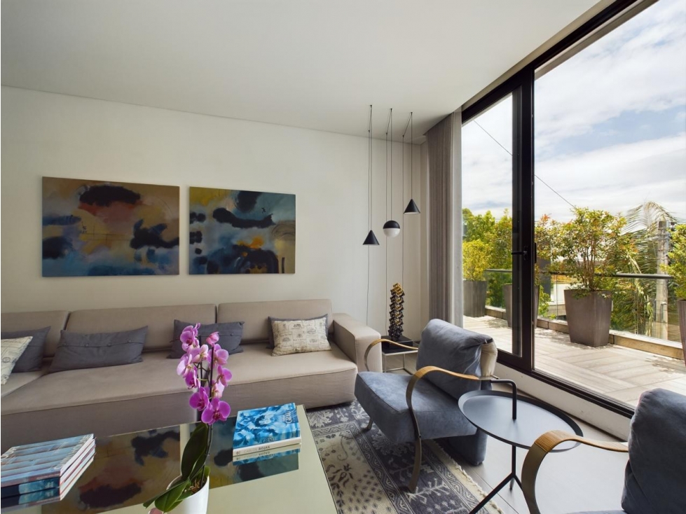 Apartamento con terraza a la venta, en Santa Ana. — foto 3