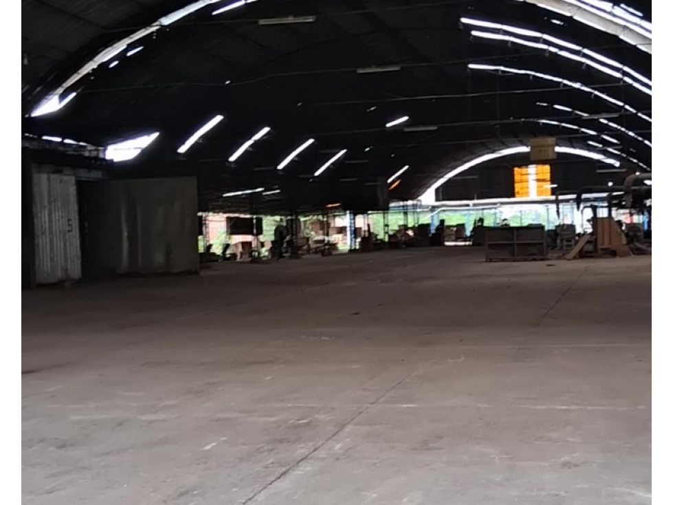 OPORTUNIDAD ALMACENES DESDE $1 X M2 - PUCALLPA - 3