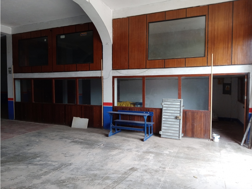 ALMACEN EN CENTRO URBANO DE PUCALLPA - 532.50 M2 - 4