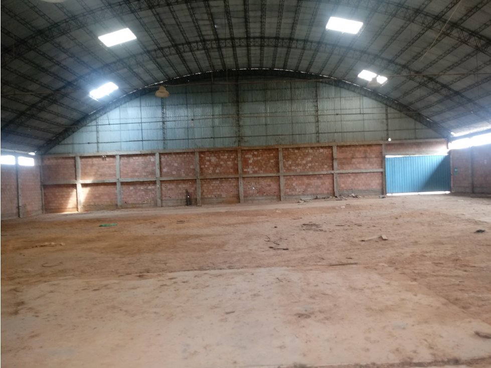 ¡Â¡Â¡OPORTUNIDAD!!! LOCAL INDUSTRIAL 11,000 M2 - PUC - 4