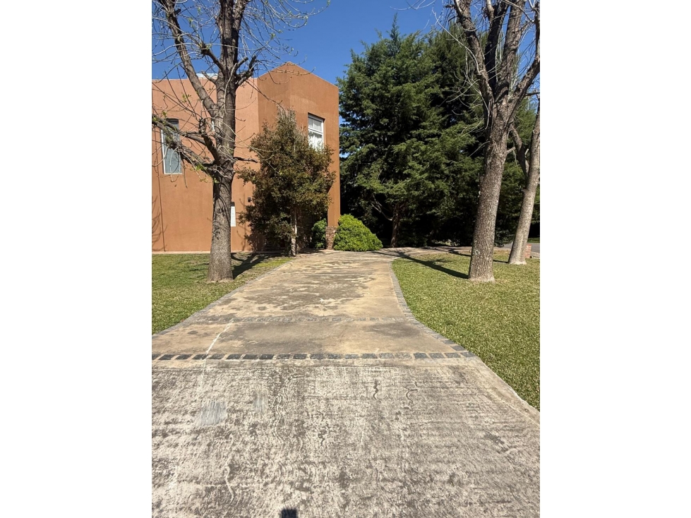 Propiedad en venta en Club de Campo Los Puentes - 2