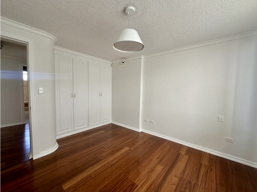 Departamento ALQUILER en Quito sector Monteserrin — foto 6