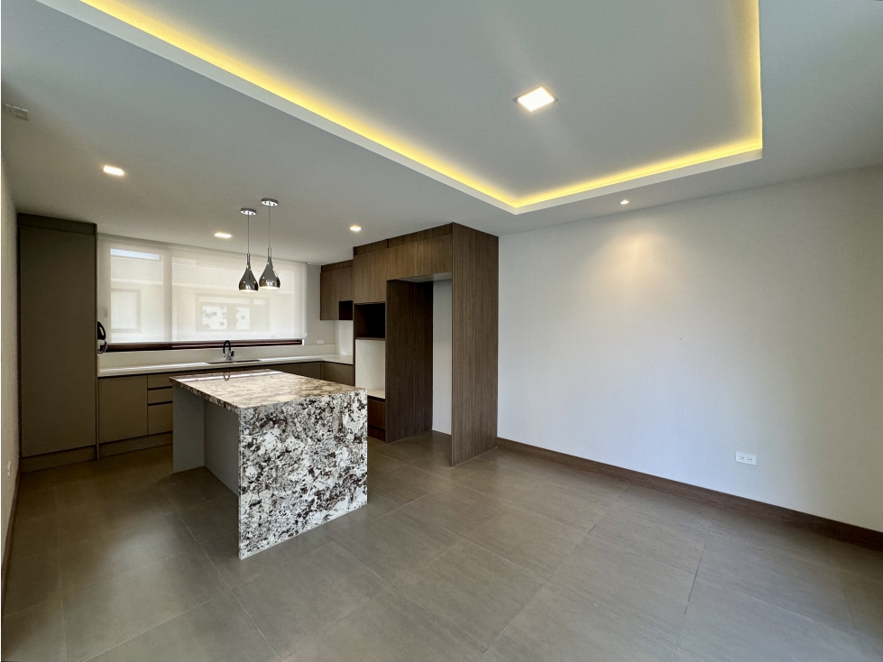 Casa VENTA Cumbayá con piscina A 1 minuto colegio Menor — foto 5