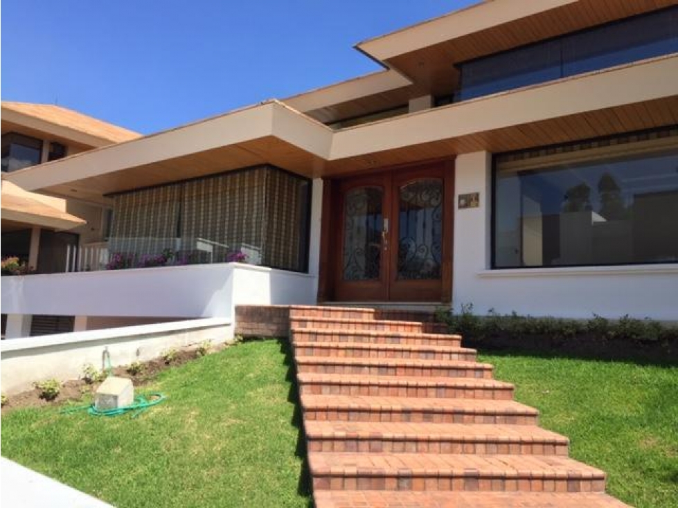 Casa VENTA CUMBAYÁ sector RanchoSanFrancisco - 1