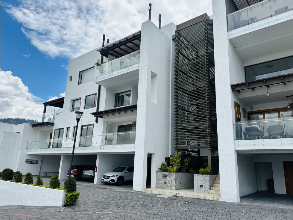 Departamento VENTA 3 dormitorios CUMBAYÁ Algarrobos - 1