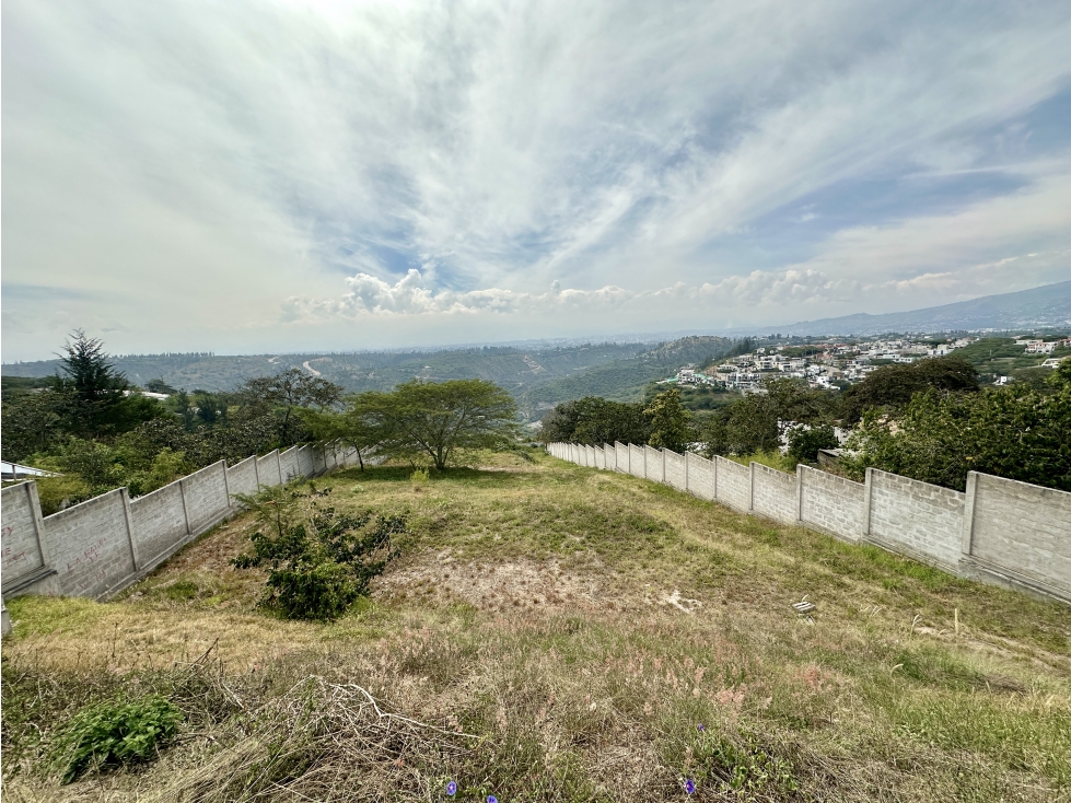 Terreno inclinado VENTA 4.250 m2 San Pedro de Nayón - 2