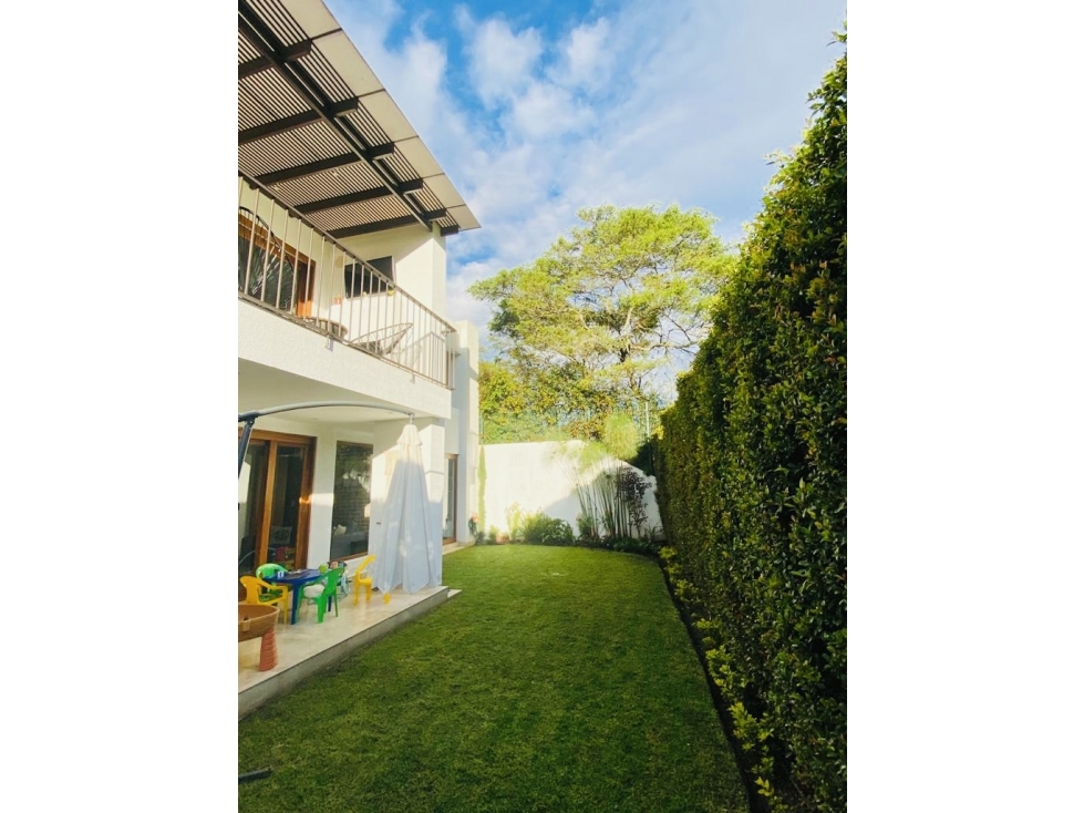 Casa en VENTA 2 dormitorios CUMBAYÁ Algarrobos — foto 2