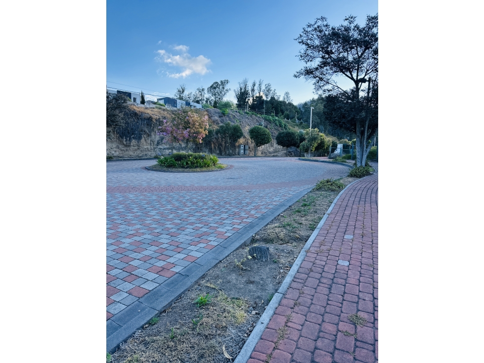 Terreno VENTA 1.078m2 CUMBAYÁ urbanización privada sector San Juan — foto 5