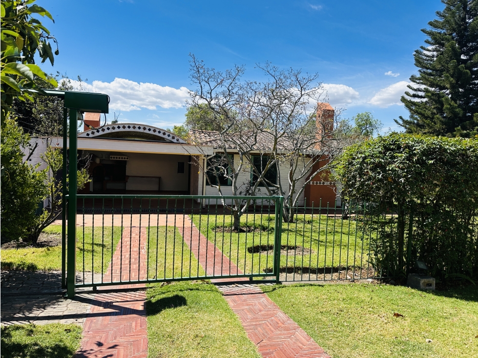 Casa Campestre 3 dormitorios ALQUILER CUMBAYÁ urbanizac privada - 2