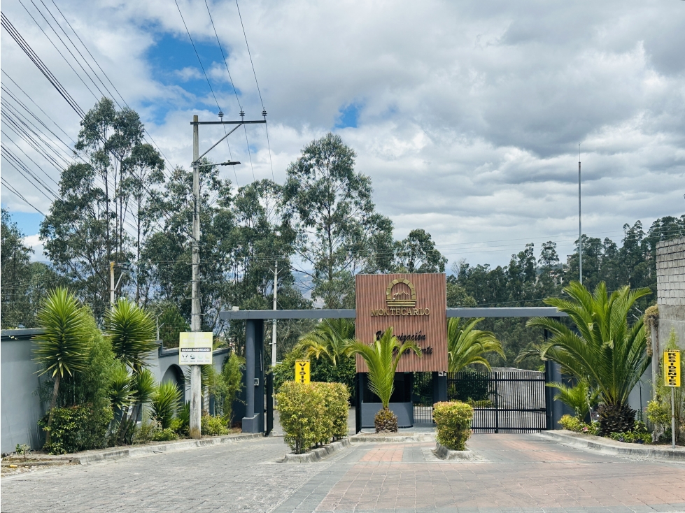Terreno 493 m2 VENTA en QUITO urbanización MONTECARLO — foto 2