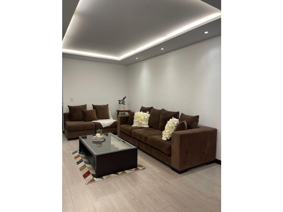 Departamento VENTA 2 dormit en QUITO sector Bosmediano — foto 2