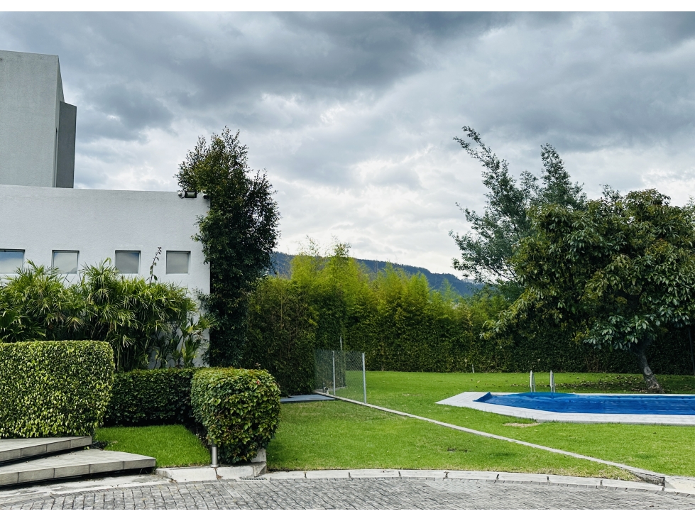 Casa Venta Cumbayá 4 dormitorios súper amplios - 3