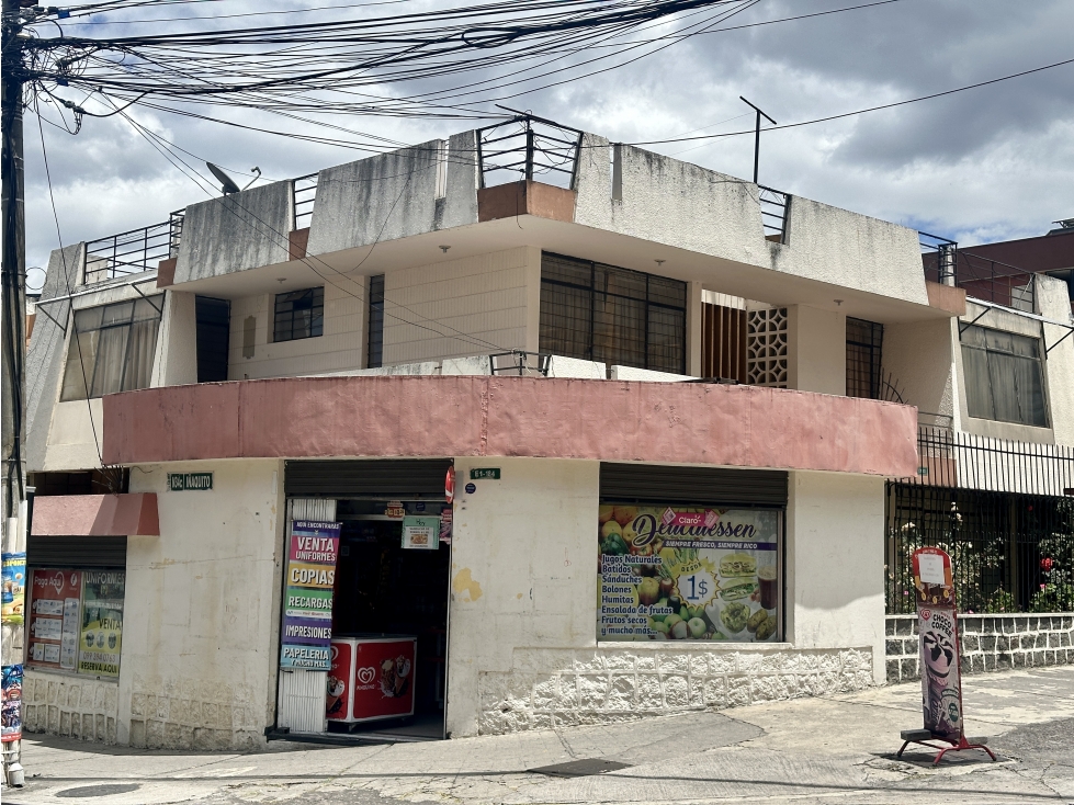 Propiedad VENTA 780m2 en Quito casa para derrocar sector La Carolina — foto 3