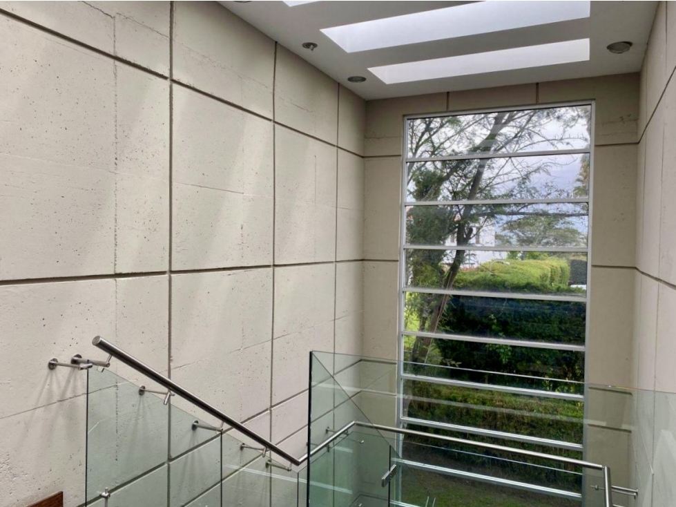 CASA de LUJO VENTA en PUEMBO urbanización cerrada - 3