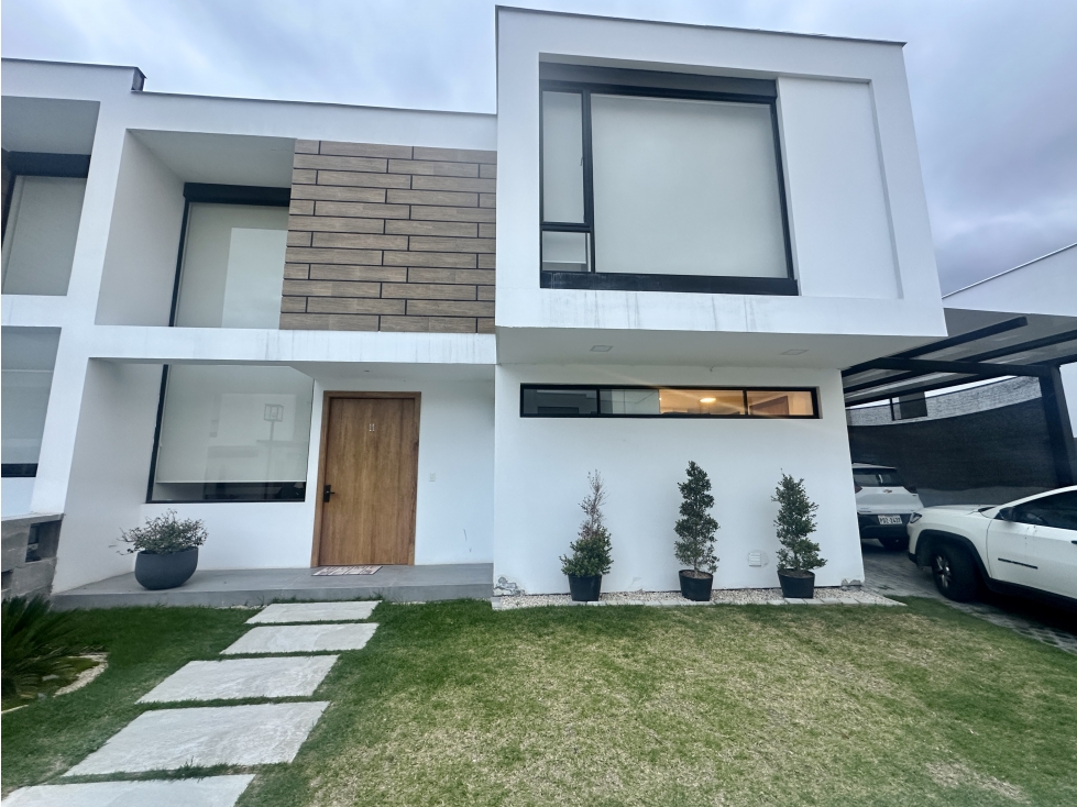 Casa VENTA 3 dormit Tumbaco junto plazaHilacril generador — foto 2